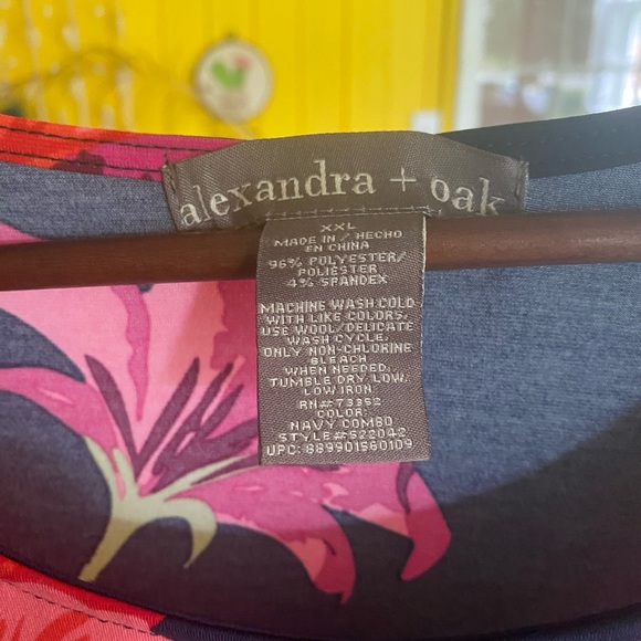 Floral Dress - Alexandra & Oak - Picture 3 of 3